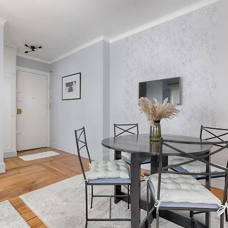 Matignon Saint-Honore : Magnifique Appartement 1Br ปารีส ภายนอก รูปภาพ
