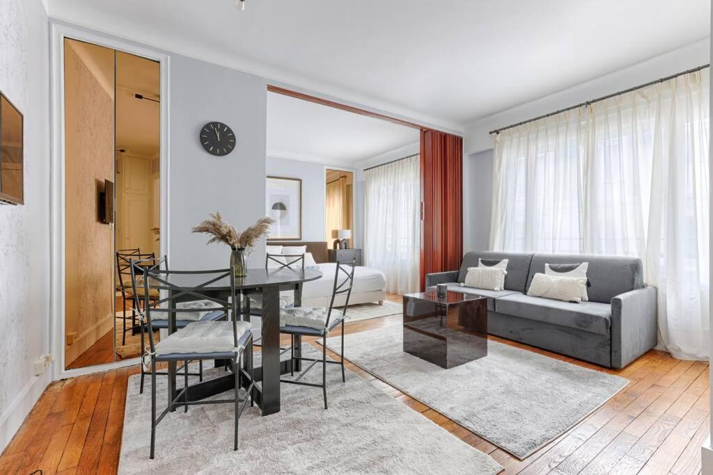 Matignon Saint-Honore : Magnifique Appartement 1Br ปารีส ภายนอก รูปภาพ