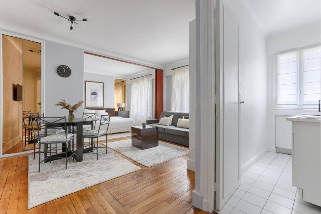 Matignon Saint-Honore : Magnifique Appartement 1Br ปารีส ภายนอก รูปภาพ